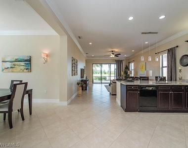 3326 Baltic Drive - Photo Thumbnail 5