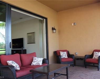 3326 Baltic Drive - Photo Thumbnail 23