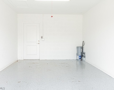6039 Ellerston Way - Photo Thumbnail 33