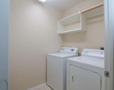 6303 Veranda Green Trail - Photo Thumbnail 19