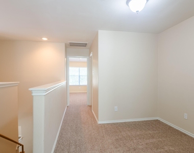 6303 Veranda Green Trail - Photo Thumbnail 13