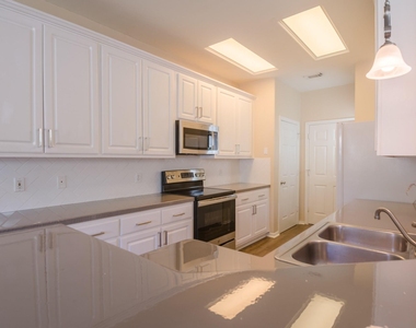 6303 Veranda Green Trail - Photo Thumbnail 12