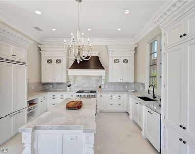 2052 Isla Vista Lane - Photo Thumbnail 14