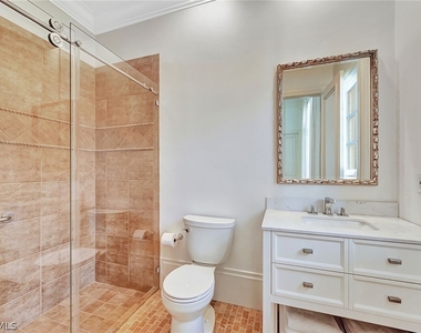 2052 Isla Vista Lane - Photo Thumbnail 24