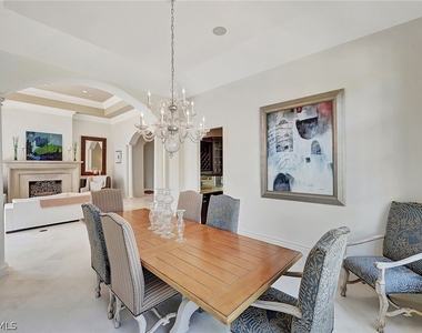 2052 Isla Vista Lane - Photo Thumbnail 7