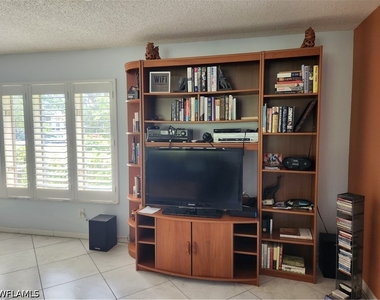 1629 Spoonbill Lane - Photo Thumbnail 34