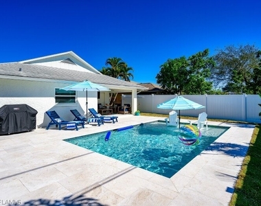 760 106th Avenue - Photo Thumbnail 22