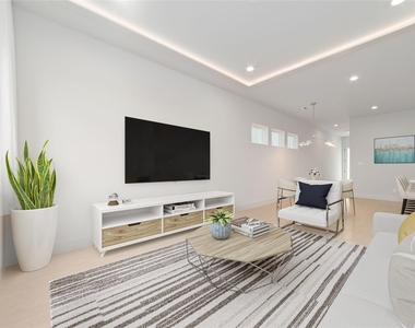 3007 Ventas Drive - Photo Thumbnail 10