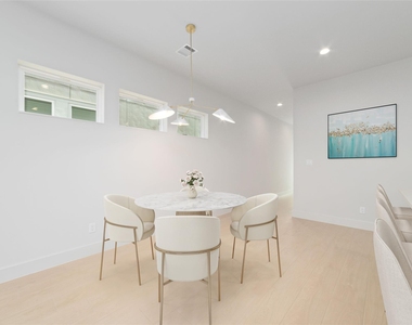 3007 Ventas Drive - Photo Thumbnail 4