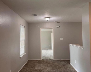 4707 E Parma Drive - Photo Thumbnail 14