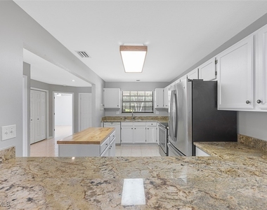 6654 Tannin Lane - Photo Thumbnail 6