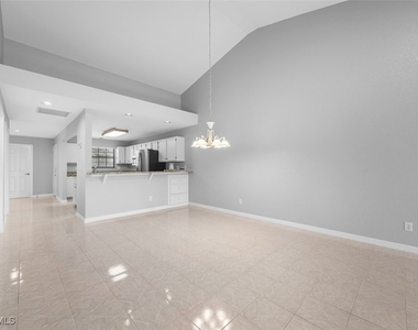 6654 Tannin Lane - Photo Thumbnail 14
