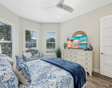 5855 Haiti Drive - Photo Thumbnail 26