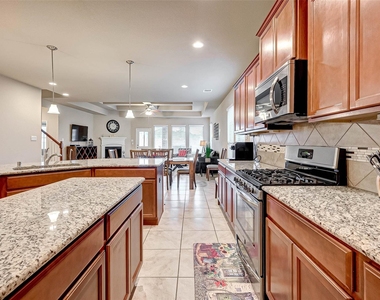 5614 Glenfield Spring Lane - Photo Thumbnail 14