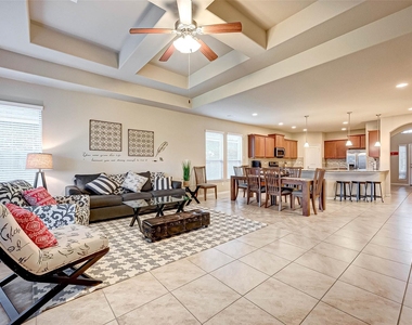 5614 Glenfield Spring Lane - Photo Thumbnail 9