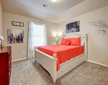 5614 Glenfield Spring Lane - Photo Thumbnail 24