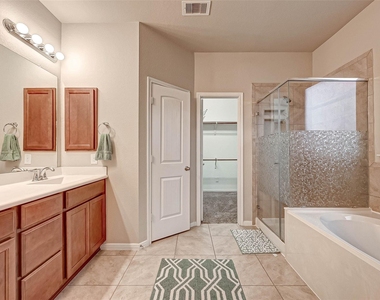 5614 Glenfield Spring Lane - Photo Thumbnail 19