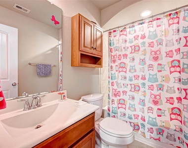 5614 Glenfield Spring Lane - Photo Thumbnail 23