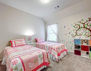 5614 Glenfield Spring Lane - Photo Thumbnail 22