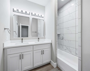8512 Farqueson Street - Photo Thumbnail 17