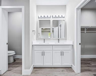 8512 Farqueson Street - Photo Thumbnail 24
