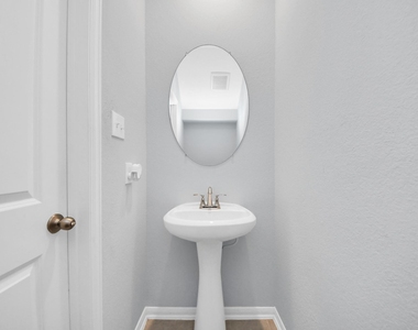 208 Salange Lane - Photo Thumbnail 25