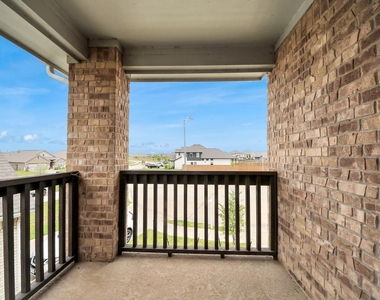 208 Salange Lane - Photo Thumbnail 37