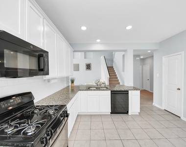 208 Salange Lane - Photo Thumbnail 13