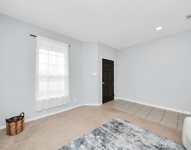 208 Salange Lane - Photo Thumbnail 28