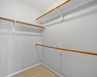 8912 Elm Drake Lane - Photo Thumbnail 22