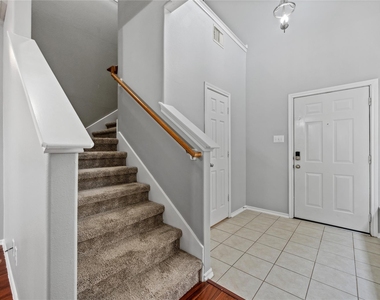 8912 Elm Drake Lane - Photo Thumbnail 1