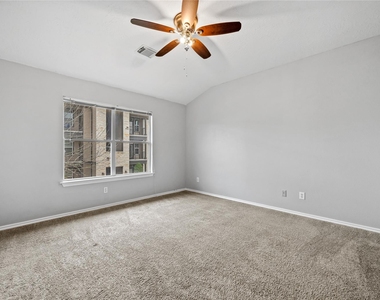 8912 Elm Drake Lane - Photo Thumbnail 19