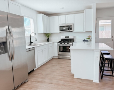 22166 Birchfield Grove Lane - Photo Thumbnail 5