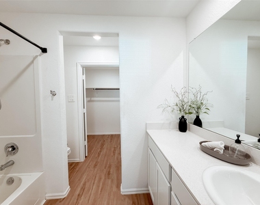 22166 Birchfield Grove Lane - Photo Thumbnail 8
