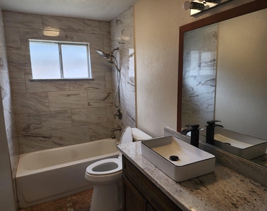 715 Beechbend Drive - Photo Thumbnail 15