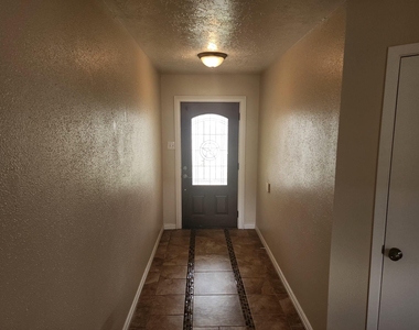 715 Beechbend Drive - Photo Thumbnail 18