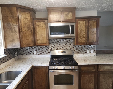 715 Beechbend Drive - Photo Thumbnail 17