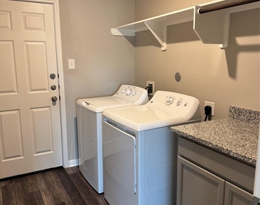 1107 Tomball Downs Drive - Photo Thumbnail 19