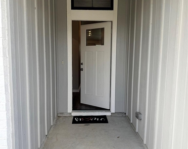 1107 Tomball Downs Drive - Photo Thumbnail 12