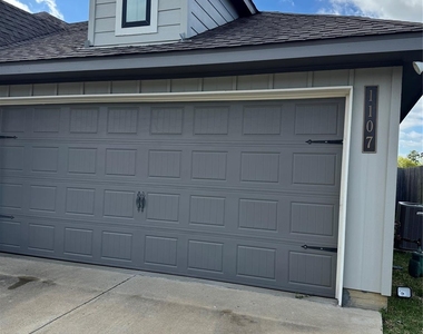 1107 Tomball Downs Drive - Photo Thumbnail 11