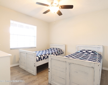 3147 Sir Hamilton Circle - Photo Thumbnail 10