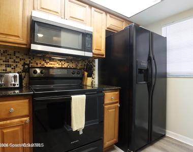 3147 Sir Hamilton Circle - Photo Thumbnail 4