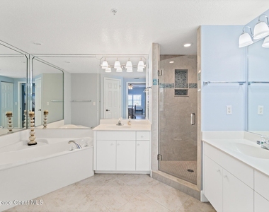 601 Shorewood Drive - Photo Thumbnail 19