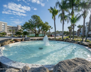 601 Shorewood Drive - Photo Thumbnail 33