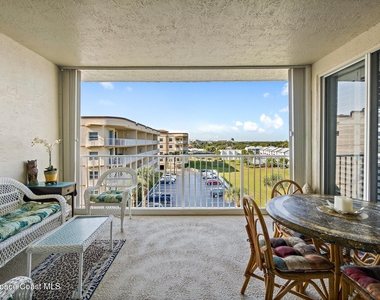601 Shorewood Drive - Photo Thumbnail 22