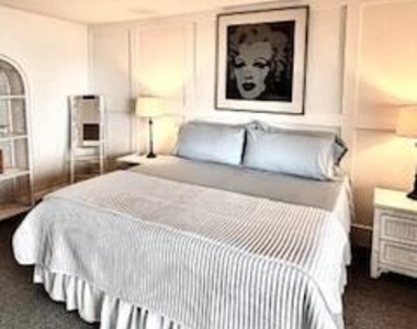 8500 Ridgewood Avenue - Photo Thumbnail 11
