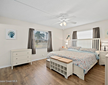 4570 Ocean Beach Boulevard - Photo Thumbnail 12