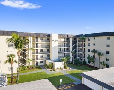 4570 Ocean Beach Boulevard - Photo Thumbnail 1