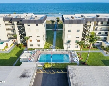 4570 Ocean Beach Boulevard - Photo Thumbnail 31