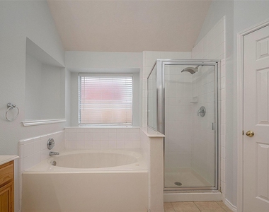 7302 Colony View Lane - Photo Thumbnail 39
